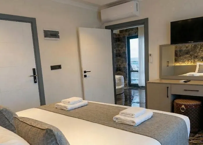 Hotel Ck Collection 3*